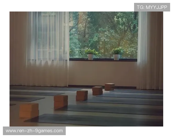 瑜伽冥想与运动结合,放松身心迎接新挑战,冥想与瑜伽的区别与联系